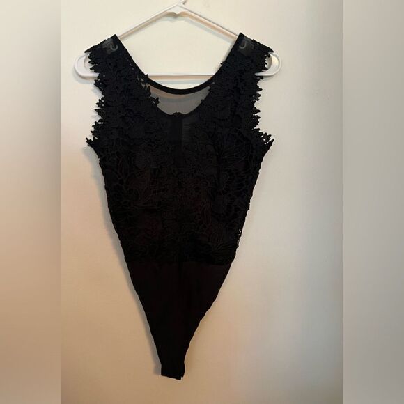 Unbranded Lace Bodysuit - Picture 4 of 4